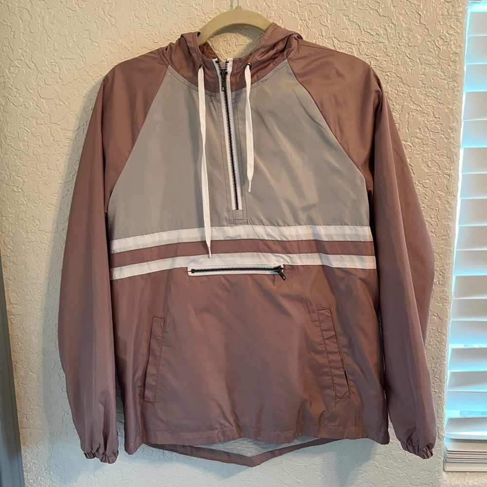 Pullover windbreaker!